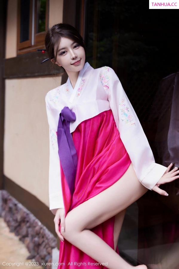 tina_甜仔  [XiuRen]高清写真图 2023.10.18 No.7522 tina_甜仔 济州岛旅拍第16张图片